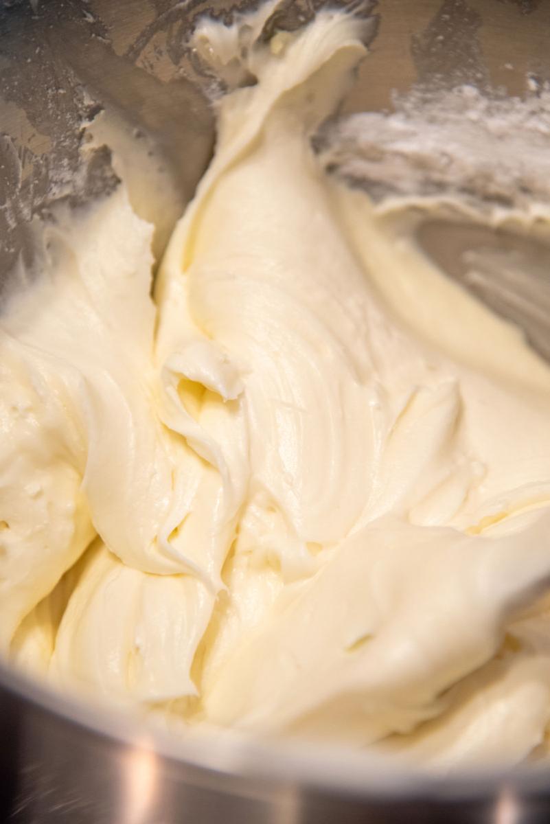 Cream cheese frosting 